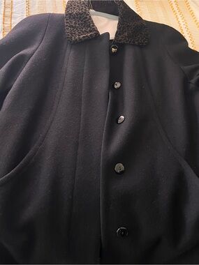 Black Wool Coat with Leopard Print Collar